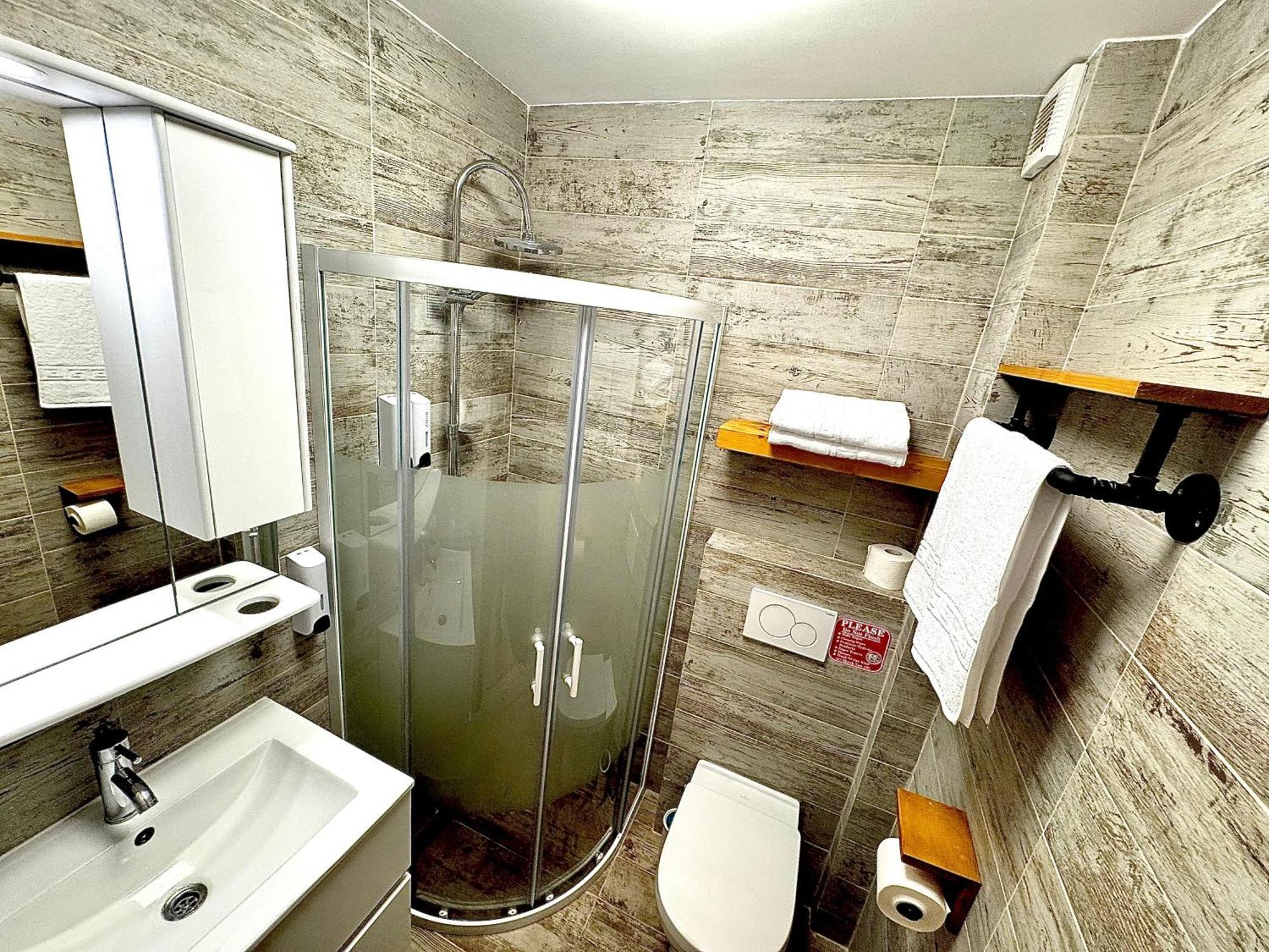 3 Baneasa Airport Apartament Bucureşti