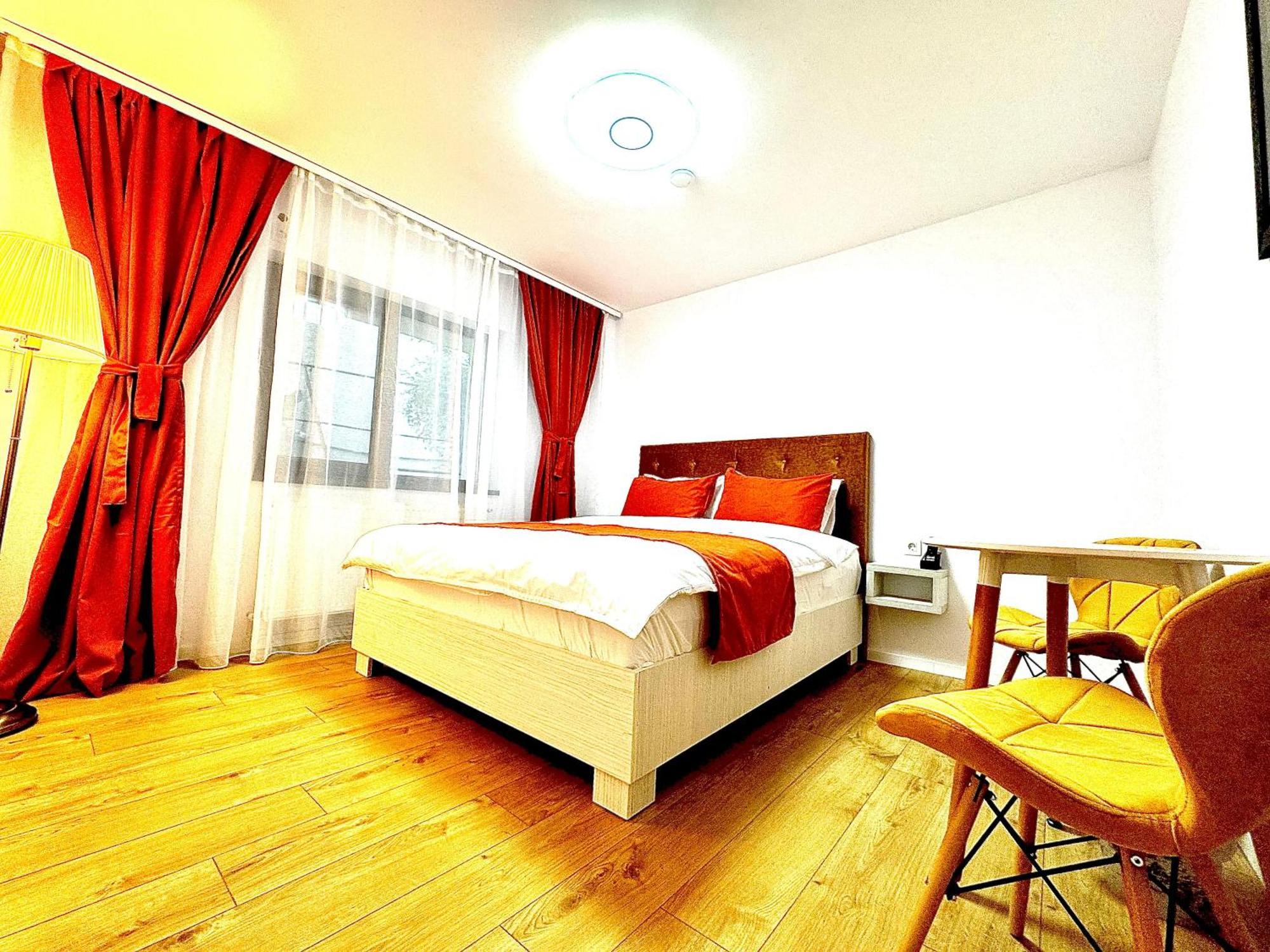 3 Baneasa Airport Apartament